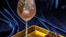 Mule: Το χειμωνιάτικο κοκτέιλ που «παίζει» ωραία στο οικογενειακό τραπέζι