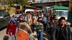 Διαδηλώσεις στη Βολιβία εναντίον της κατάργησης των επιδοτήσεων των τιμών των καυσίμων 