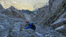 Επιχείρηση διάσωσης στον Όλυμπο: Μολδαβός προσπάθησε να ανέβει στην κορυφή χωρίς κατάλληλο εξοπλισμό και εγκλωβίστηκε
