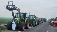 Οι αγρότες έκλεισαν τις σήραγγες στα Τέμπη για τα φορτηγά, δείτε χάρτη με όλα τα μπλόκα στη χώρα 