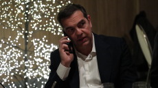 Σε αναβρασμό η Κεντροαριστερά: Η πρώτη αυτοοργάνωση Τσίπρα, ο αέρας μεταγραφών στο ΠΑΣΟΚ και η παραίτηση Μάλαμα 
