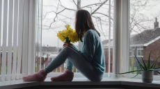 Απίστευτο: Η μοναξιά «χτυπά» με σκληρότητα τους 20χρονους
