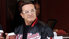 Ο Λευτέρης Πανταζής πήρε εξιτήριο από το νοσοκομείο: Μόνο η κόρη μου ήταν δίπλα μου και αυτό μου φτάνει