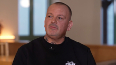 Δημήτρης Σκαρμούτσος: Ξεκίνησα τα ναρκωτικά στα 14, για πάρα πολλά χρόνια θεωρούσα ότι είμαι σκουπίδι και ίσως ήμουν