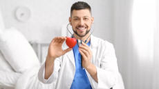 Ξεκίνησε η αποστολή SMS για παράταση του δωρεάν καρδιολογικού ελέγχου – Προγραμματίστε τις εξετάσεις σας το νέο έτος
