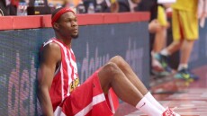 Πέτγουεϊ για Ναν: «Προσπαθεί να στείλει κόσμο στο νοσοκομείο»