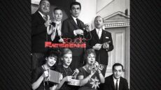 Η φωτογραφία από «τα κάλαντα μιας άλλης εποχής» με τον Δημήτρη Χορν και τη Μάρω Κοντού