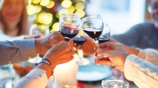 Τι πρέπει να προσέξουμε για το γιορτινό μας τραπέζι; Οι 6 guest cheffes του Cantina μοιράζονται τα μυστικά τους