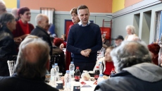 Δήμος Αθηναίων: Γεύμα αγάπης σε 1.300 αστέγους και οικονομικά ευάλωτους για τα Χριστούγεννα 