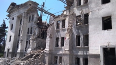 Η Μόσχα ετοιμάζεται να ανοίξει το θέατρο της Μαριούπολης ρωσοποιώντας την κατεχόμενη πόλη 