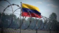 Τουλάχιστον 60 πολιτικοί κρατούμενοι αποφυλακίστηκαν λόγω των Χριστουγέννων στη Βενεζουέλα