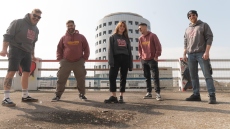 «Είμαστε Έλληνες, όχι Σλάβοι» λένε από τον Δήμο Φλώρινας μετά την διακοπή των σλάβικων τραγουδιών σε συναυλία των Banda Entopica