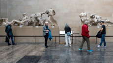 Γλυπτά του Παρθενώνα: Θα συνεχίσουν να εκτίθενται σε άλλο χώρο του Βρετανικού Μουσείου λόγω της ανακαίνισης που ξεκινά το 2026