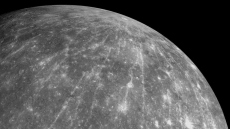 Ο πλανήτης που δεν θα έπρεπε να υπάρχει: Το μυστήριο του Ερμή και η αποστολή που μπορεί να δώσει απαντήσεις το 2026