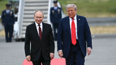 Τελεσίγραφο από τη Ρωσία: Αν θέλουν ειρήνη να μας παραδώσουν οι Ουκρανοί το Ντονμπάς, «σύντομα επικοινωνία Πούτιν με Τραμπ» λέει ο Πεσκόφ