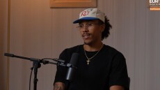 Γουόρντ στους EURO INSIDERS: «Είναι τρελό να παρακολουθείς τον Βεζένκοβ, δυσκολότερος αντίπαλος ο Γκούντουριτς»