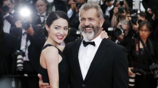 Ο Μελ Γκίμπσον και η Ρόζαλιντ Ρος χώρισαν μετά από 9 χρόνια σχέσης: Θα συνεχίσουμε να είμαστε οι καλύτεροι γονείς για τον γιο μας