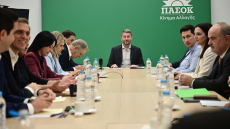 Άνω - κάτω το ΠΑΣΟΚ από το νέο έτος: Η ακούνητη βελόνα στις δημοσκοπήσεις, οι διαφορετικές γραμμές, ο Τσίπρας και η Καρυστιανού
