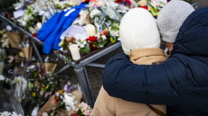 Τραγωδία στο Κραν Μοντανά: «Έκπληξη που δεν είχε γίνει κάτι νωρίτερα» λέει 30χρονος που σύχναζε στο μοιραίο μπαρ