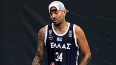 Κύργιος με φανέλα Εθνικής Ελλάδας και Γιάννη Αντετοκούνμπο: «Θα κάνω και φέτος ό,τι θέλω»
