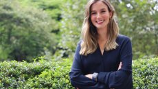 Έκαιγαν τσιγάρα στους μηρούς της και έβαζαν γυαλιά στα παπούτσια της - Έγινε η πρώτη αυτοδημιούργητη δισεκατομμυριούχος