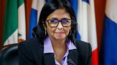 Κλάδος ελαίας από την προσωρινή πρόεδρο της Βενεζουέλας: Θέλουμε ισορροπημένη σχέση και σεβασμό με τις ΗΠΑ