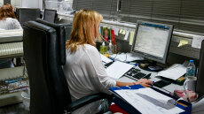 Βροχή ελέγχων από την εφορία το 2026: Πάνω από 72.800 έρευνες της ΑΑΔΕ, ποιοι μπαίνουν στο στόχαστρο