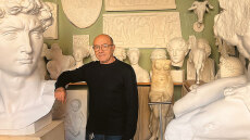 Μάριο Ντόσι: Ο μεγαλύτερος... αντιγραφέας αρχαίων γλυπτών στον κόσμο «δείχνει» πώς θα μπορούσαν να επιστρέψουν τα Μάρμαρα του Παρθενώνα στην Αθήνα
