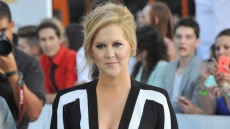 Η Έιμι Σούμερ κατέθεσε αίτηση διαζυγίου από τον σύζυγό της