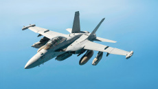 WSJ: Πώς τα αμερικανικά Growler παρέλυσαν την αεράμυνα της Βενεζουέλας και άνοιξαν τον δρόμο για τη σύλληψη Μαδούρο