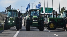 Οι οδηγίες της Τροχαίας για την κυκλοφορία των αυτοκινήτων μετά τον αποκλεισμό στις σήραγγες των Τεμπών από τους αγρότες