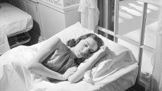 Τι αποφεύγουν πριν από τον ύπνο όσοι κοιμούνται πραγματικά καλά το βράδυ
