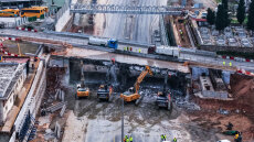 Κατεδαφίζεται η γέφυρα Πανοράματος στη Θεσσαλονίκη για το Flyover - Δείτε εντυπωσιακές εικόνες από drone
