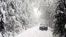 Υποχρεωτική η χρήση αντιολισθητικών αλυσίδων σε Γρεβενά, Καστοριά, Κοζάνη και Φλώρινα
