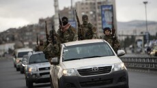 Κατάπαυση πυρός ανάμεσα στη Συρία και τους Κούρδους μαχητές: Απομακρύνθηκαν από το Χαλέπι περισσότεροι από 400, συνελήφθησαν 300 μετά την αιματοχυσία