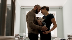 Η σιωπηλή κρίση της υπογεννητικότητας: Γιατί ο κόσμος κάνει λιγότερα παιδιά