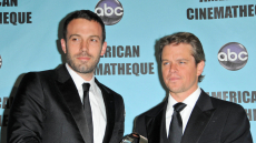 Μπεν Άφλεκ για τη στήριξη του Ματ Ντέιμον στα διαζύγιά του και στον εθισμό του με το αλκοόλ: Σημαίνει πολλά για εμένα
