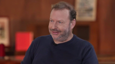 Λέων Γιοχάη: Με πιάνει στρες όταν δεν βγάζω λεφτά, μιλάω με το ΑΙ δέκα ώρες την ημέρα
