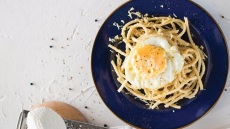 Η συνταγή της ημέρας: Μανιάτικη τσουχτή. (Το μενού της εβδομάδας 19/1-25/1)