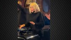 Η Μπριζίτ Μακρόν σε ρόλο DJ, δείτε βίντεο
