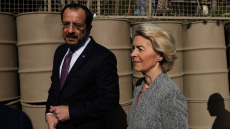 Ούρσουλα Φον Ντερ Λάιεν από την Πράσινη Γραμμή: Προτεραιότητα η ώθηση για λύση του Κυπριακού