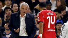 Ζοσέ Μουρίνιο: «Ασπίδα» προστασίας στον Παυλίδη μετά τη χαμένη ευκαιρία στο «Ντραγκάο»
