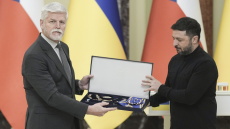 Η Τσεχία θα προμηθεύσει την Ουκρανία με μαχητικά αεροσκάφη ενάντια στα ρωσικά drone