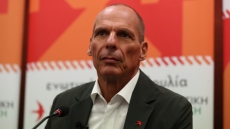 Κλήση για παροχή εξηγήσεων στο πλαίσιο της προκαταρτικής για τις δηλώσεις του περί ecstasy έλαβε ο Βαρουφάκης