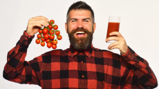 Στοματική υγεία: Οι ντομάτες «σύμμαχος» κατά της ουλίτιδας – Σωτήριο το λυκοπένιο
