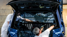 Μεγάλη πτώση των γερμανικών εξαγωγών προς τις ΗΠΑ: Μειώθηκαν κατά 9,4% τους πρώτους έντεκα μήνες του 2025