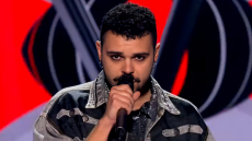 Akylas: Όταν ερμήνευε Lagy Gaga και το «Born this way» στο The Voice