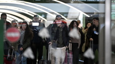 Δύο σιδηροδρομικά ατυχήματα στη Βαρκελώνη μετά την τραγωδία: Τουλάχιστον 15 τραυματίες από κατάρρευση τοιχίου
