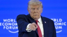 Τραμπ για τη Γάζα: 59 χώρες θέλουν να συμμετάσχουν στην ειρηνευτική συμφωνία, θα κάνουμε σκόνη τη Χαμάς αν δεν αφοπλιστεί