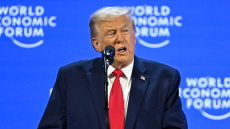 Τραμπ από Νταβός: Θέλω τη Γροιλανδία για βάση του Golden Dome, δεν θα ασκήσω βία, αλλά αν πείτε «όχι» θα το θυμόμαστε